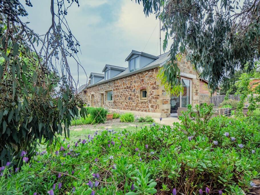 *Newly Relisted* Coach House At Lisdillon Vineyard Villa Little Swanport Bagian luar foto