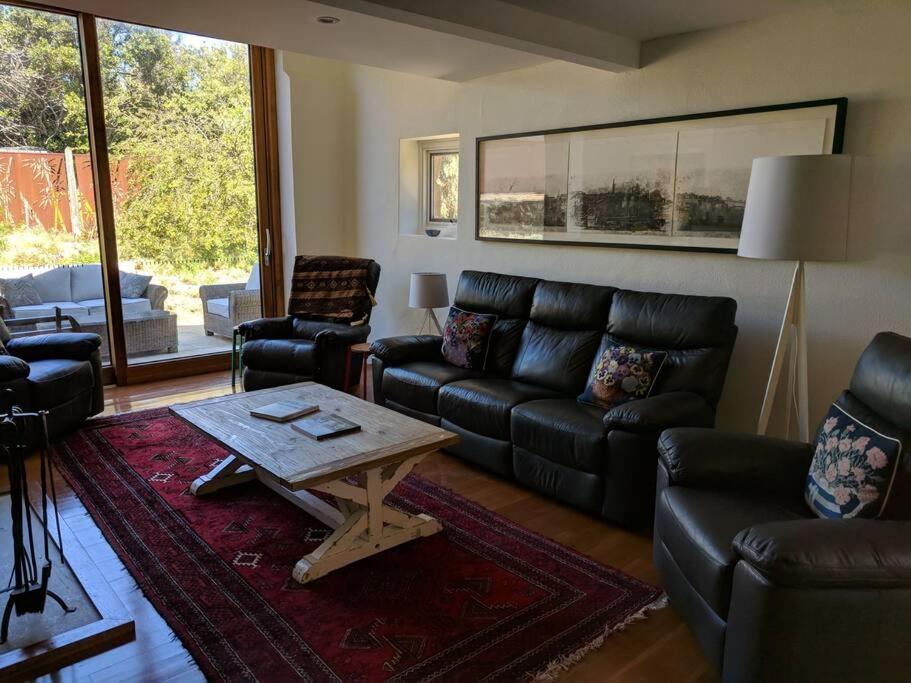 *Newly Relisted* Coach House At Lisdillon Vineyard Villa Little Swanport Bagian luar foto